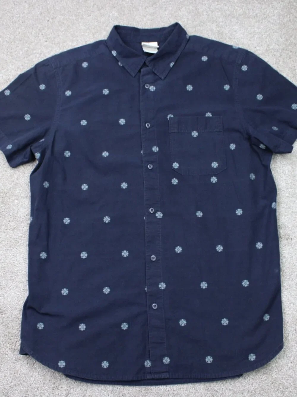 The North Face Shirt Mens Large Blue Geometric 100% Cotton Short Sleeve Casual